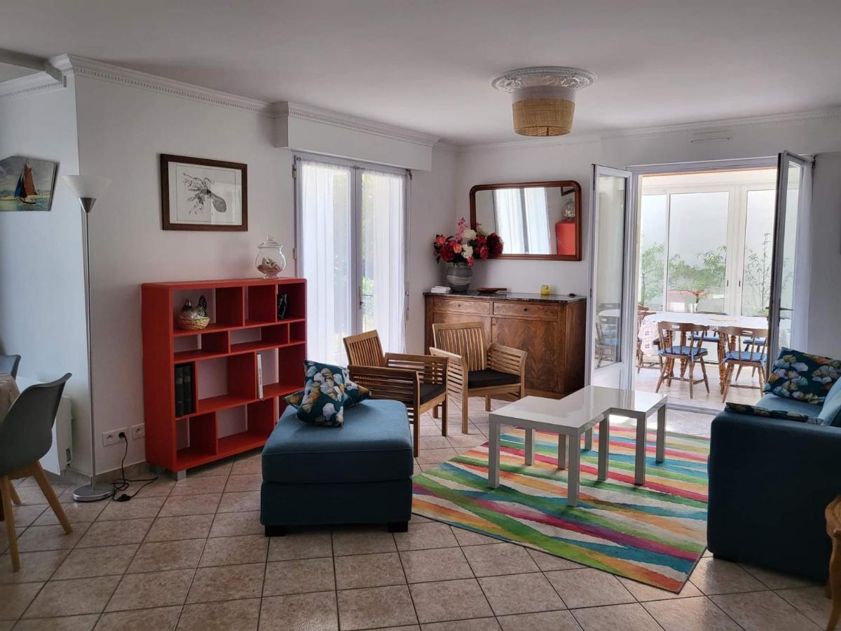 Appartement 3 Chambres 6 Pers Rez De Jardin 5Min Plage Quartier Du Phare Location Du Dimanche Au Dimanche En Juillet Et Aout ラ・トランシュ・シュル・メール エクステリア 写真